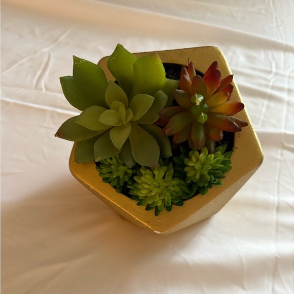 Mainstays Gold Tabletop Accent - Picture 1 of 2